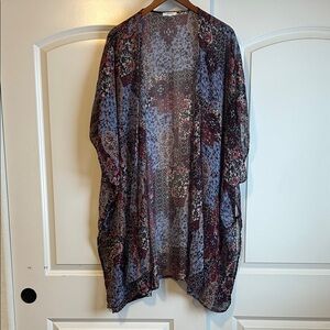 Maurices Patterned Sheer Kimono/Cardigan Size 2/3
